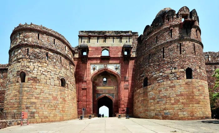 पुराने किले का इतिहास