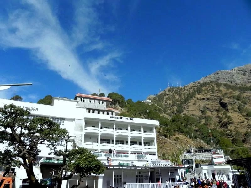 Adhkuwari Vaishno Devi Temple Full Guide